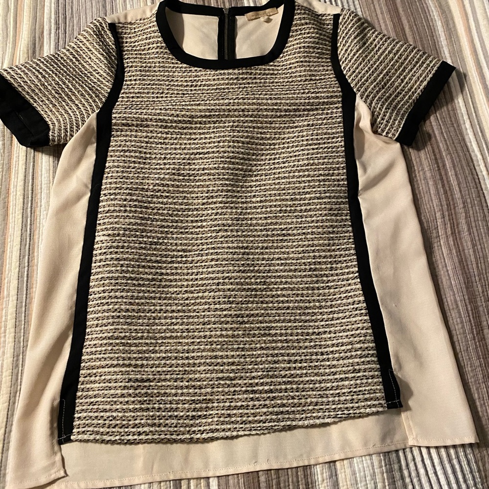 Women’s Blouse